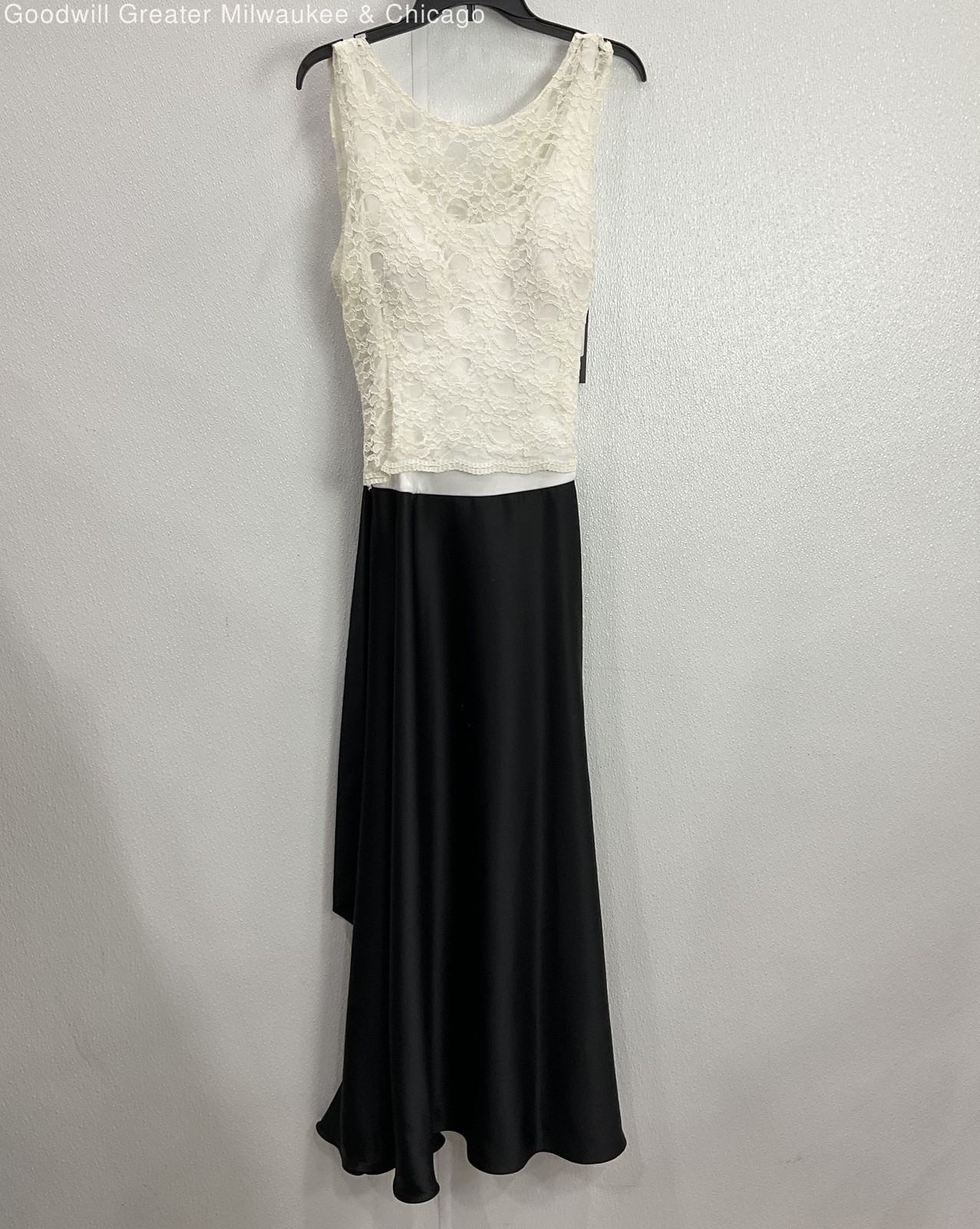(NWT) JS Boutique Women’s White/Black Carson Pirie Scott Dress Size 14