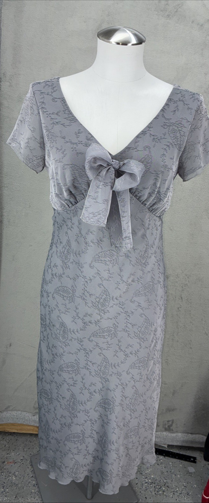 Jonathan Martin Dress Gray Size 6 Babydoll Embroidered Bow Y2K