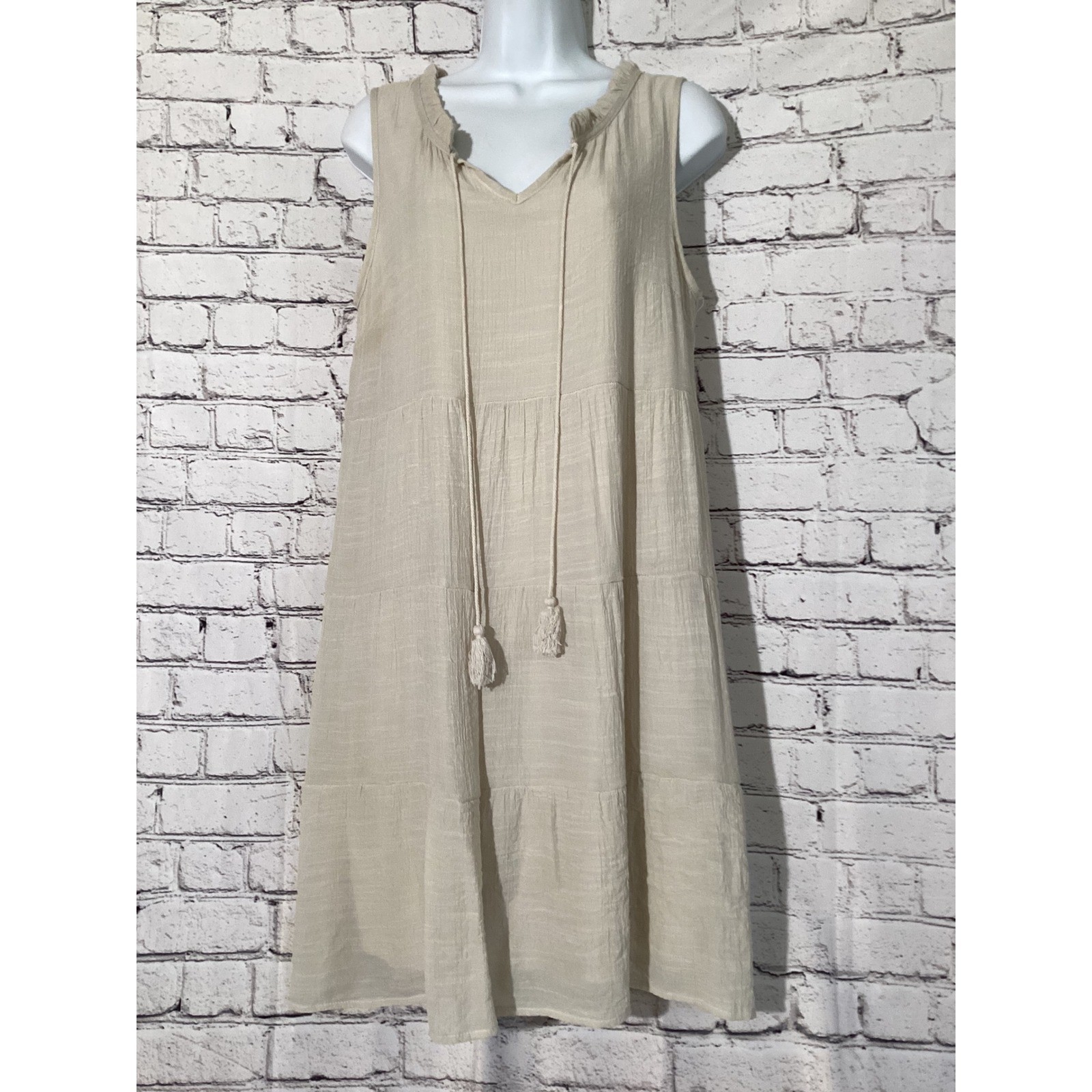 Naïf Beige Sleeveless Tiered Ruffle V-Neck Tassel Tie Boho Dress Large