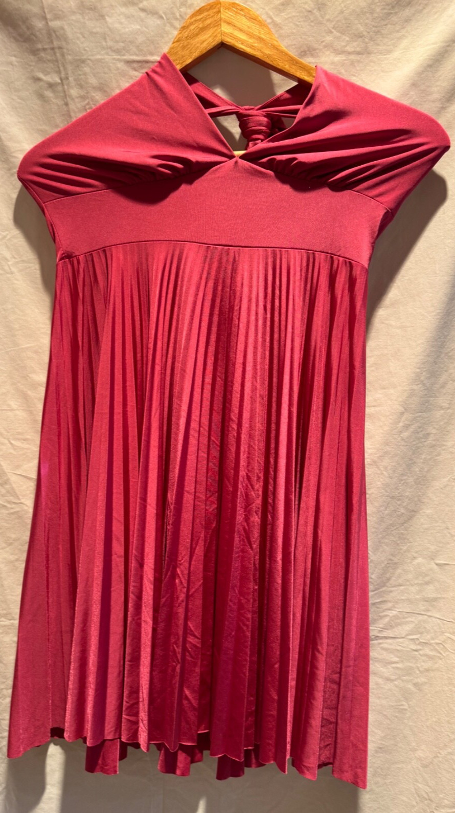 FOREVER SIZE MEDIUM ROSE PINK Full Pleated Skirt Halter Bare Back Neck Tie Poly