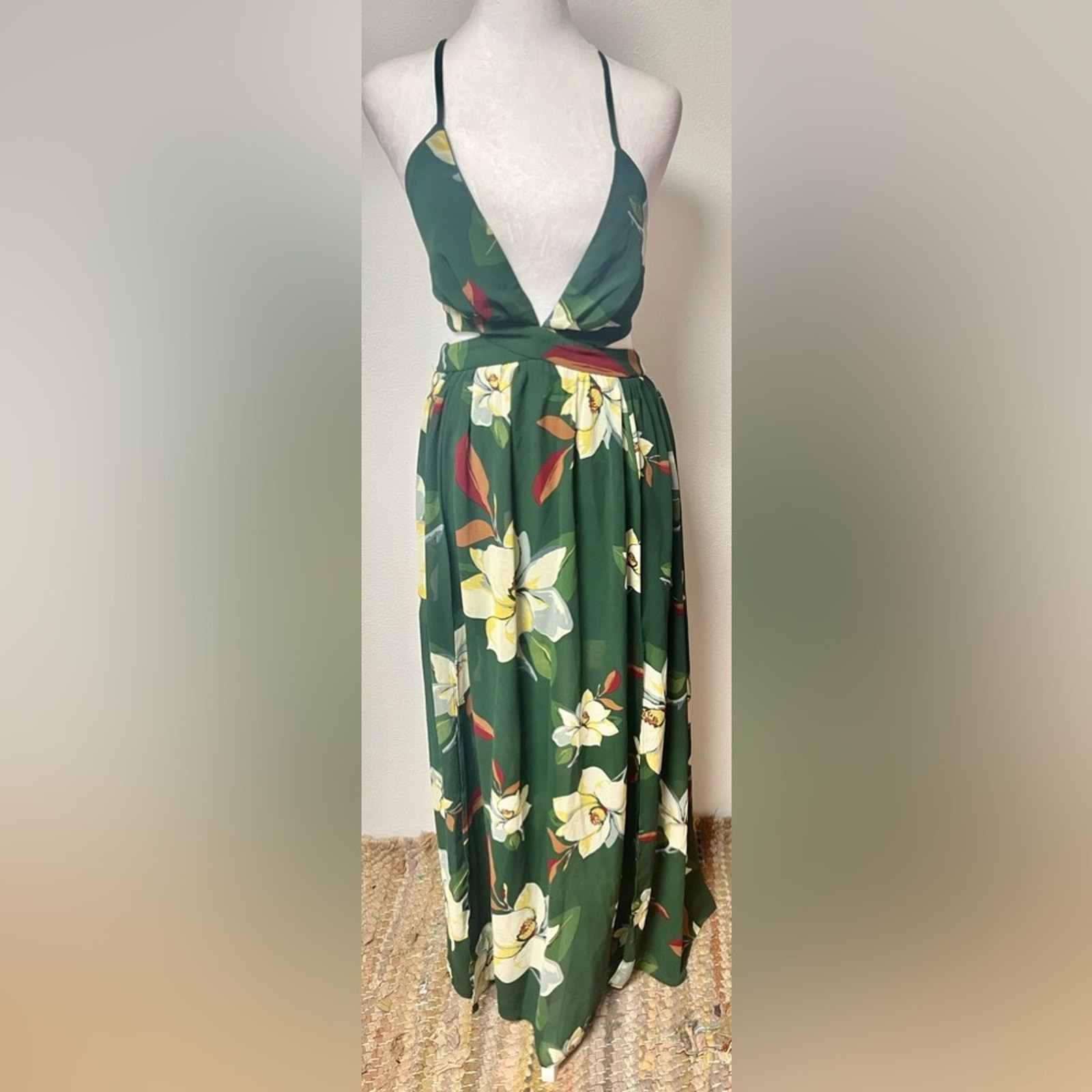 Miss Avenue Green Vibrant Floral Maxi Sundress With Side Slit Size Medium