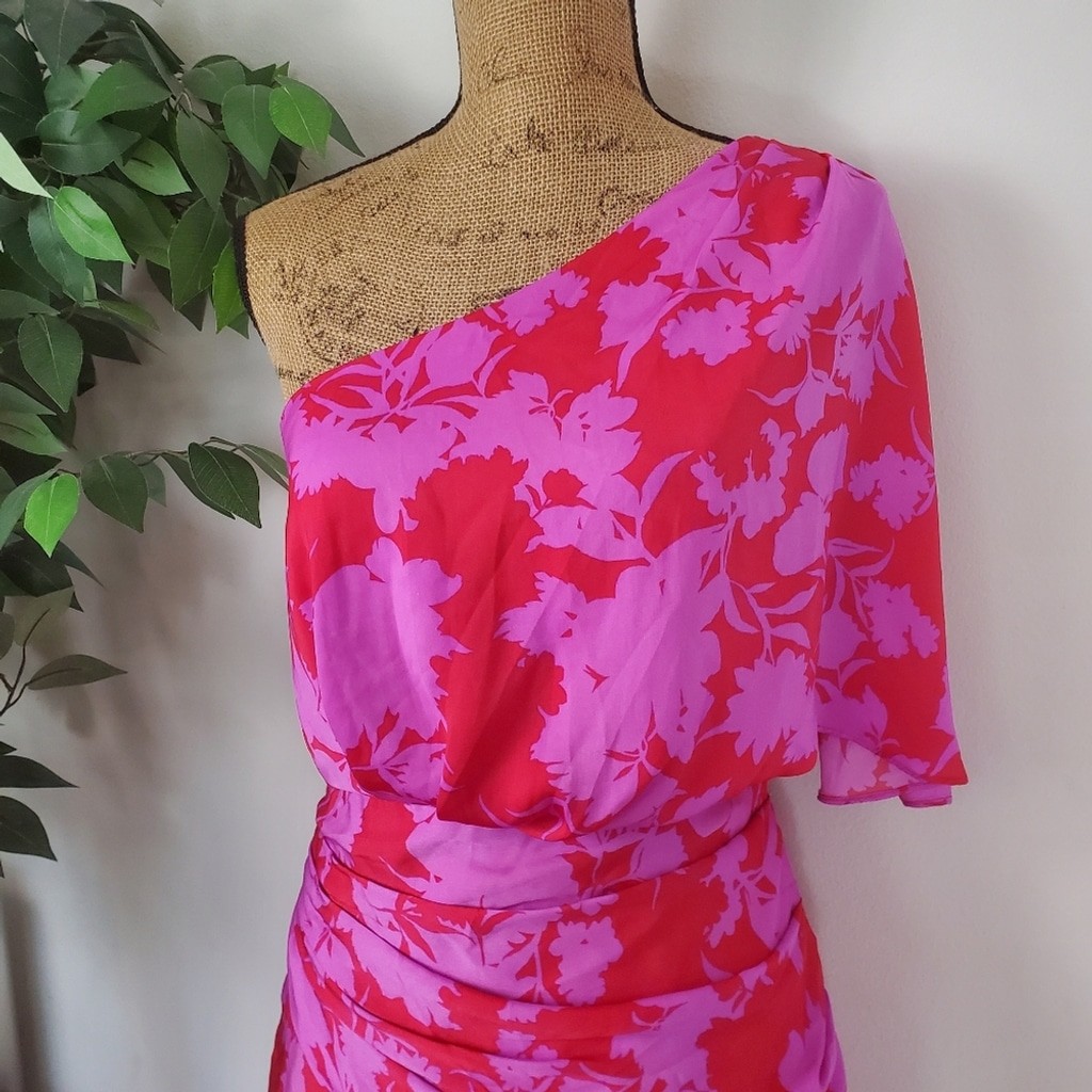 ⚡️NWT DO+BE Dream Lovers one shoulder floral dress, Womens Size M *