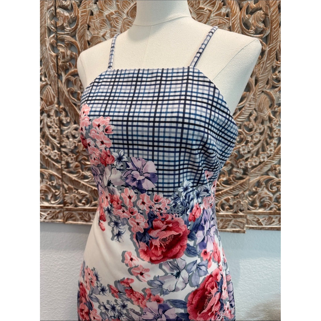 Guess Bodycon Mini Dress Floral & Gingham, Spaghetti Straps- size 10