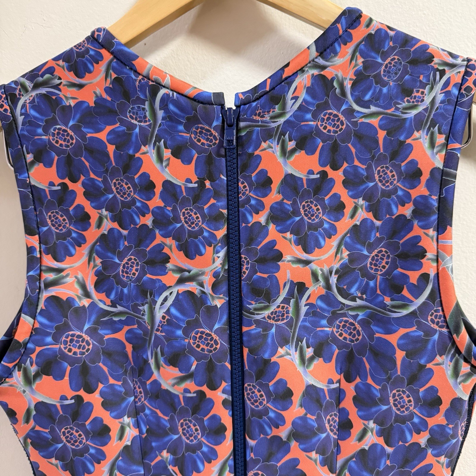Cynthia Rowley Purple Bonded Floral Print Shift Dress Sz 10 Neoprene Scuba