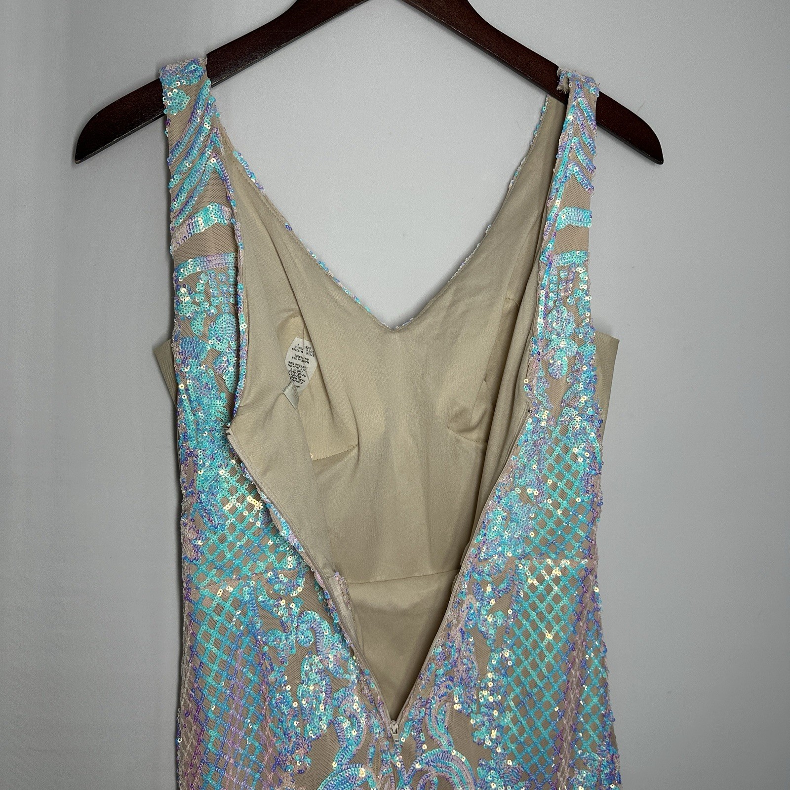 Pear Culture iridescent sequin mini dress Junior Formal Elegant Size 9 Pink