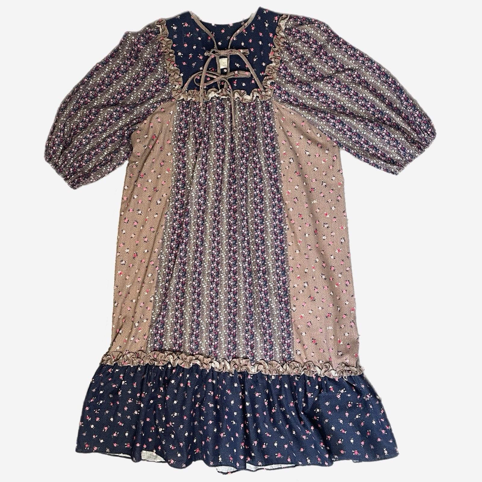 Vintage 60s/70s Two Ems Prairie Mixed Ditsy Floral Ruffle dress Cottagecore M/L