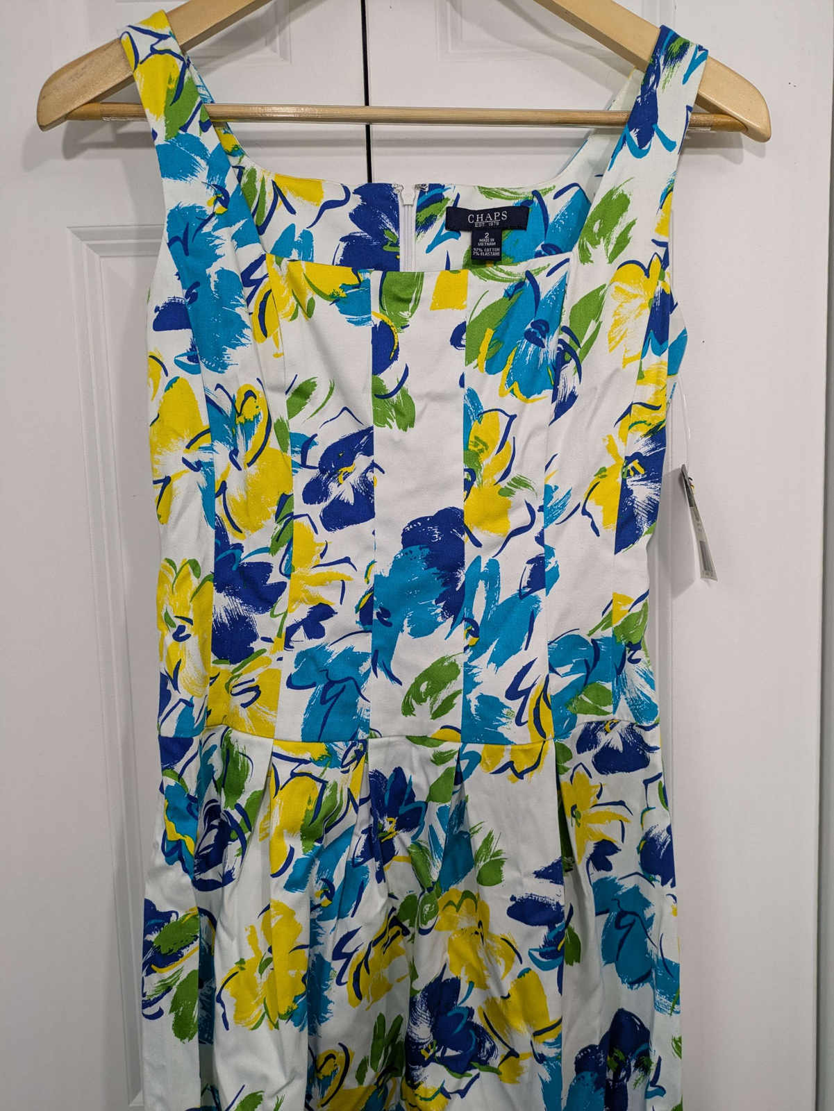 Chaps NWT Women’s Size 2 A-Line Dress Blue White Yellow Knee Length Sleeveless