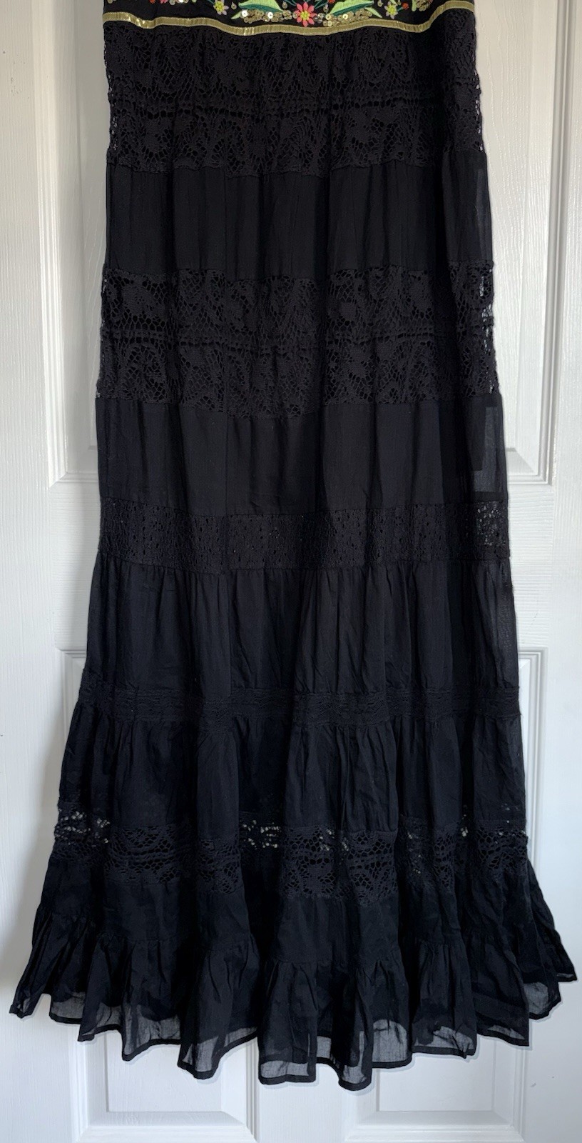 BOSTON PROPER Sequin Gold Floral Embroidered Lace Inset Tiered Smocked Maxi M