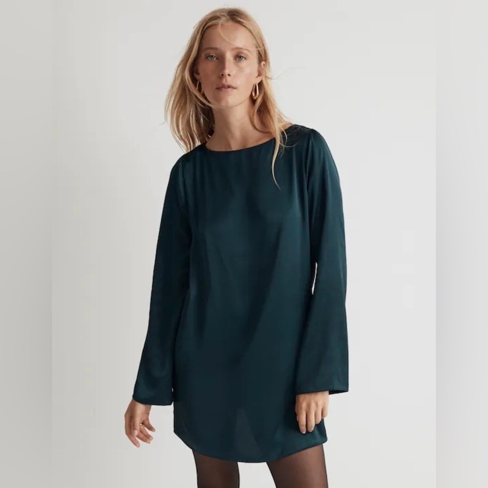 NWOT MADEWELL Long Bell Sleeve Satin Shift Dress in Smoky Spruce, Medium