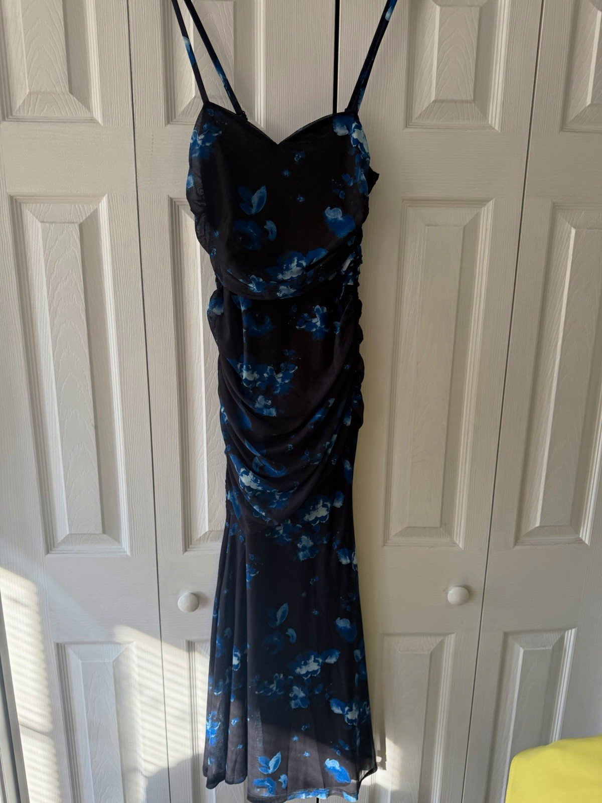 Lulus Black/Blue Floral Mesh Ruched Sweetheart Maxi Dress Long Size S