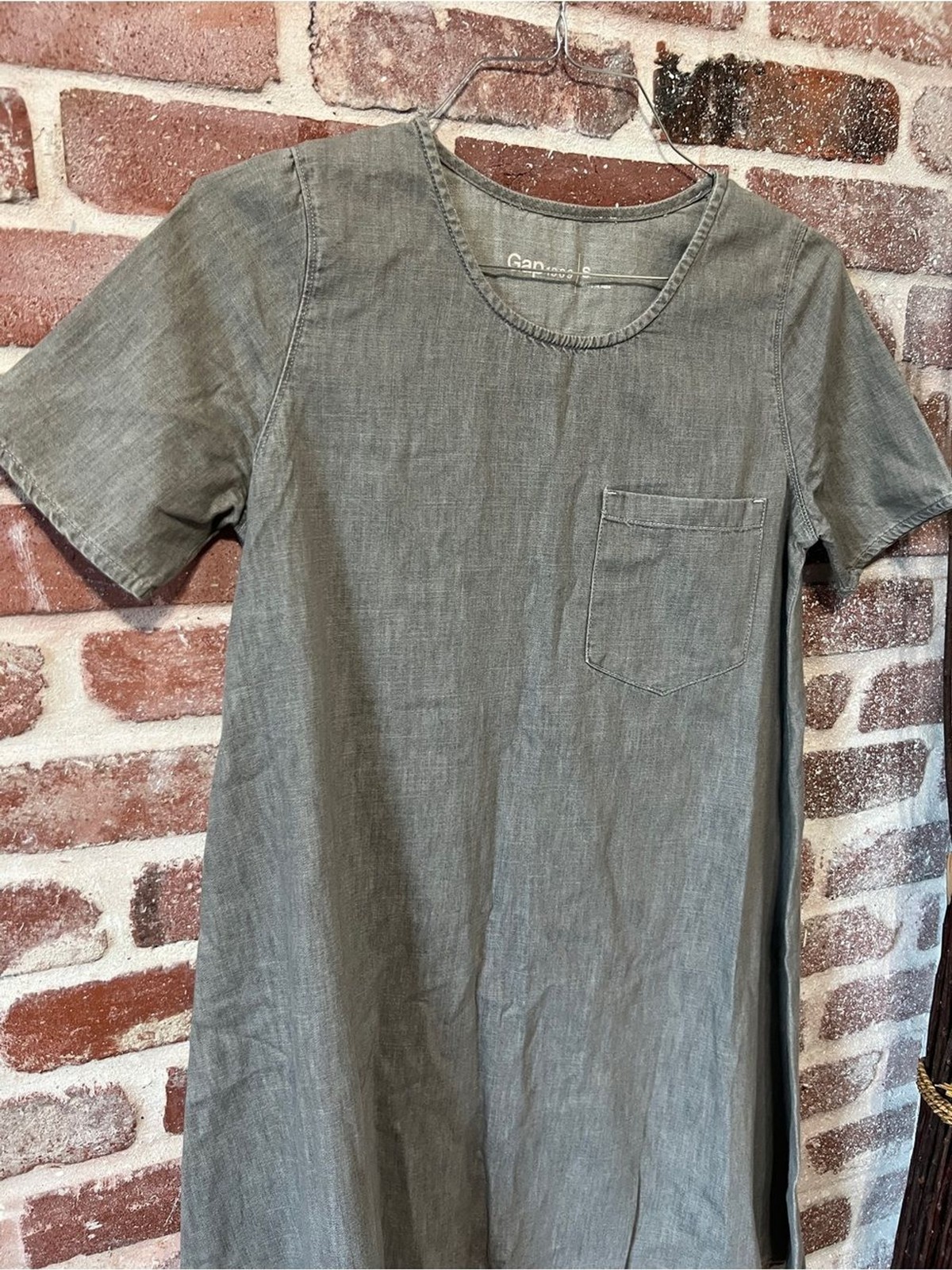 GAP Short Sleeve Denim Pocket Dress