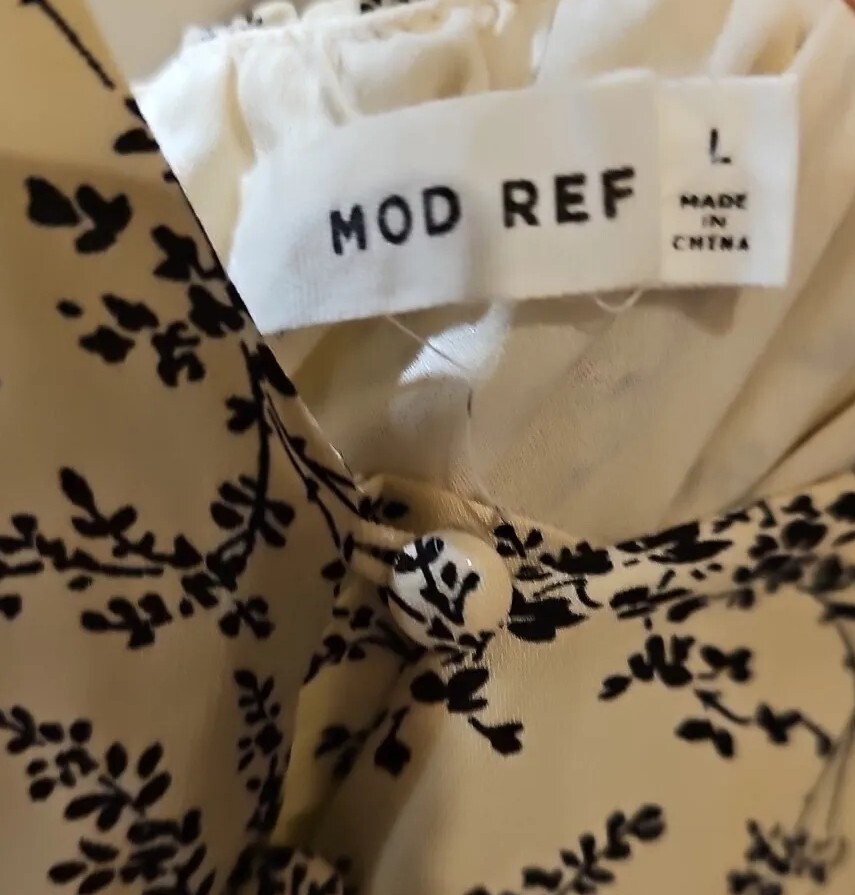 Mod Ref Women’s Maxi Dress Large Spaghetti Strap Covered Buttons Tan and Black