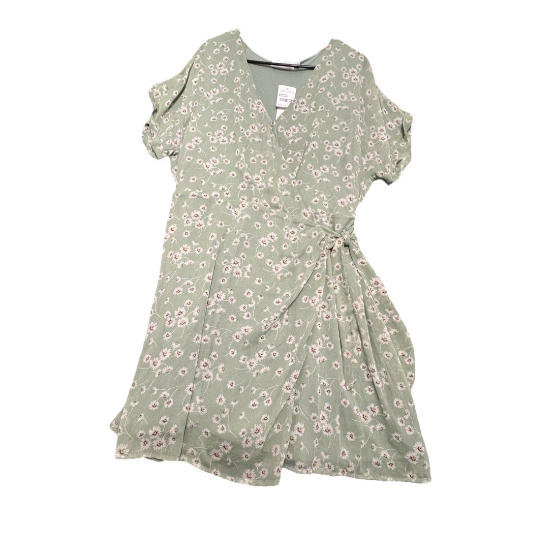 All in Favor Basil Daisy Green Floral Wrap Dress Women XXL Lined Preppy V-Neck