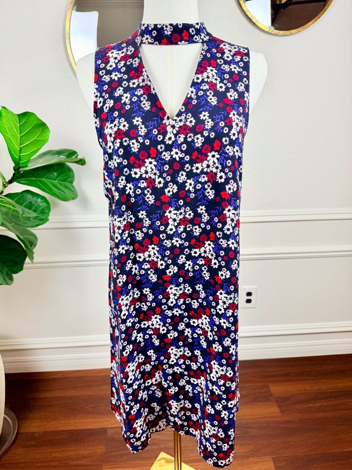 Romantic Feminine Kensie Floral Sheath Dress | Soft Girl | Size M | EUC