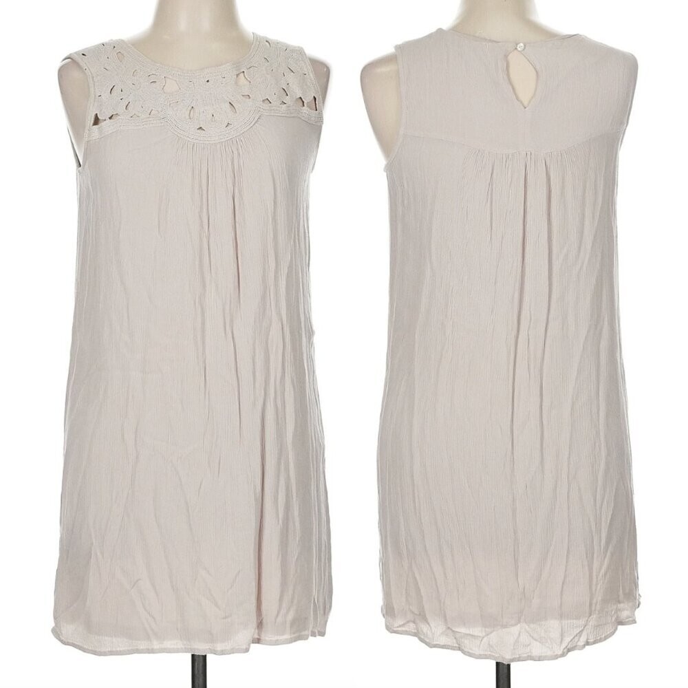 NEW NWT JANE AND DELANCEY Taupe / Gray ? Crochet Eyelet Summer Shift Dress Small