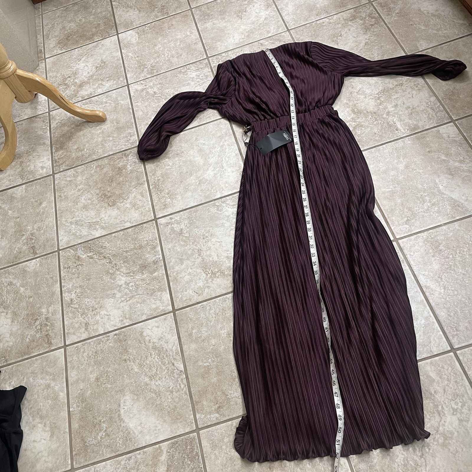 NWT WHBM Size OP Burgundy Pleated Cutout Maxi Dress w. Chain Orig Price $250