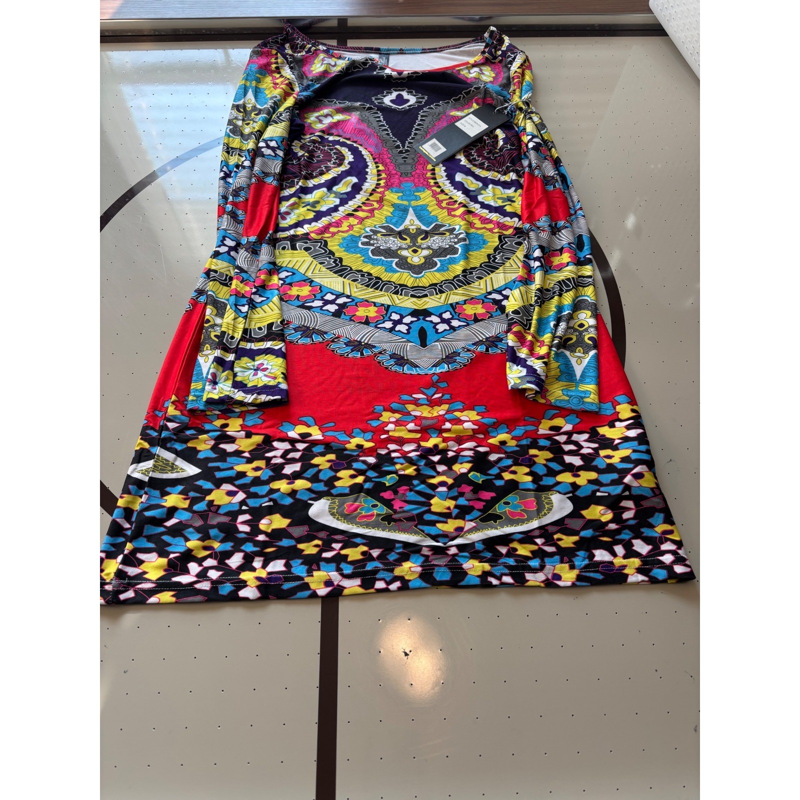 White Mark Couture Collection Red Paisley Print Long Sleeve Mini Dress 809-014 M