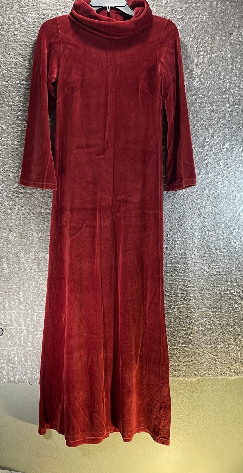 Nanso Finland Red Velvet Maxi Dress Women’s Size S Long Sleeve Holiday Classic