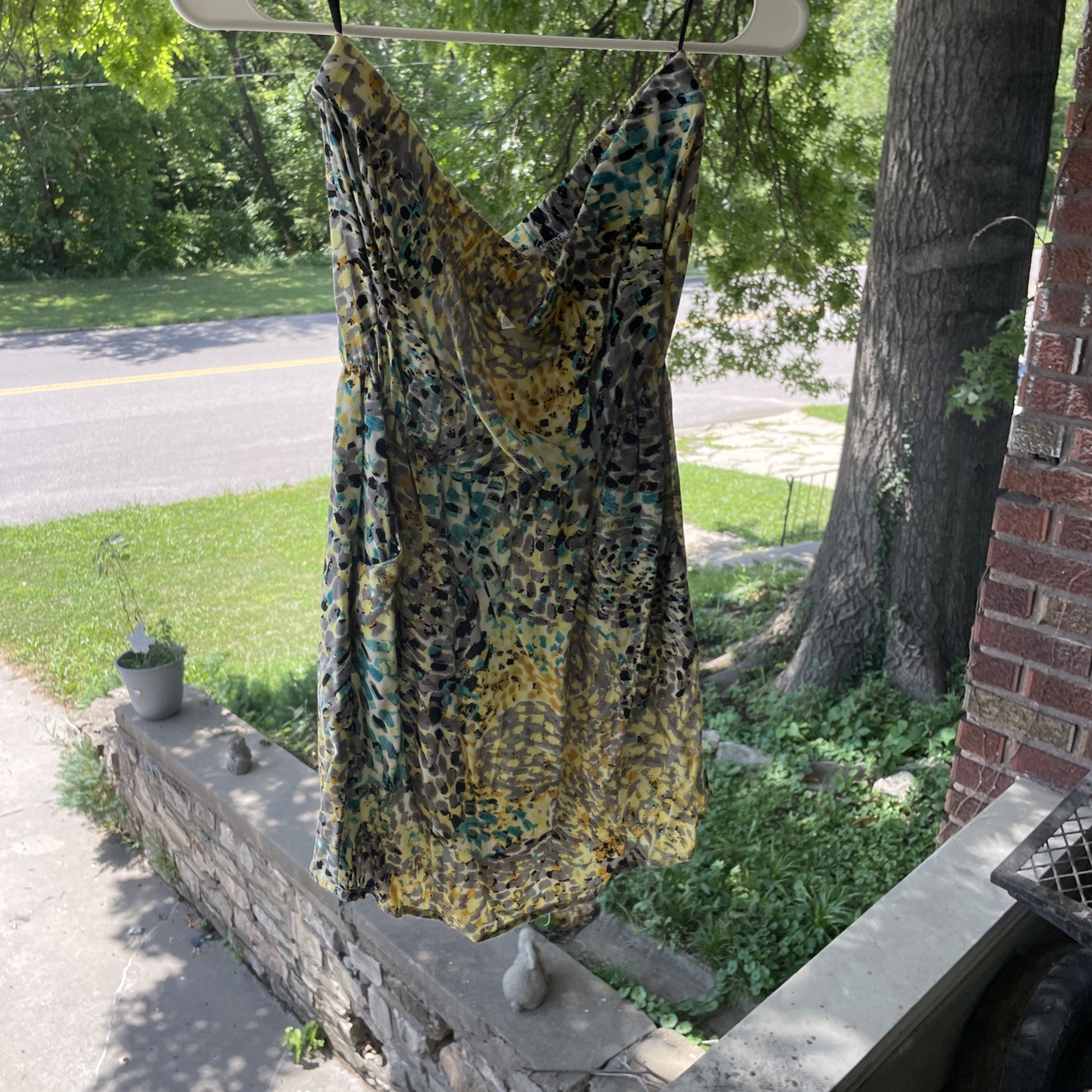 Ladies Medium Halter Dress with Pockets Multicolor Leopard Print Knee Length