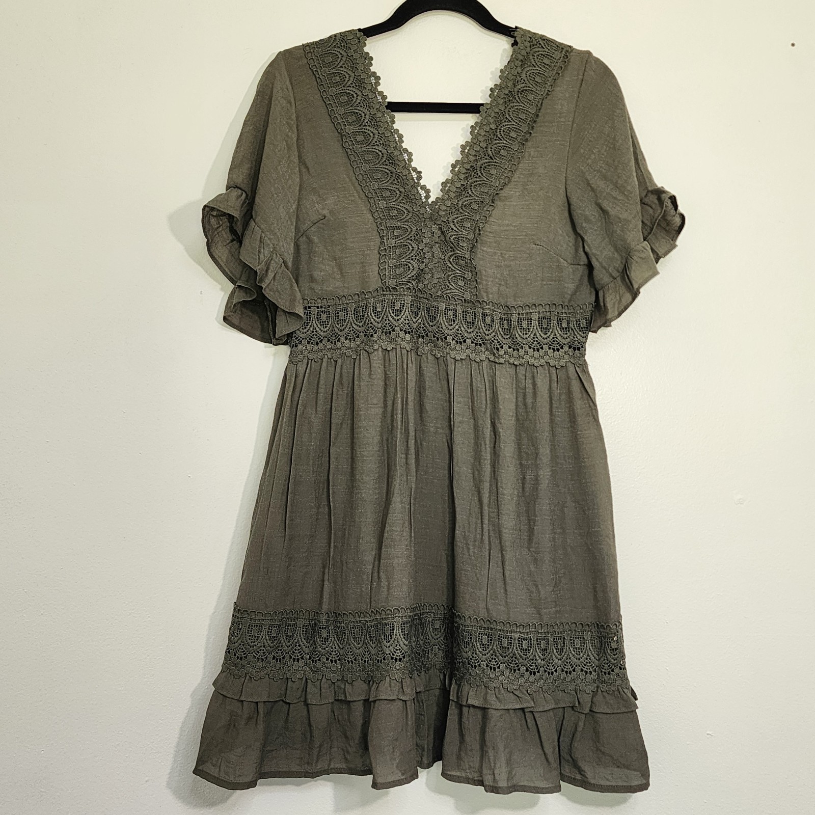 Wishlist Apparel Green Boho Party Dress Knee Length Embroidered Lined Sz. Medium