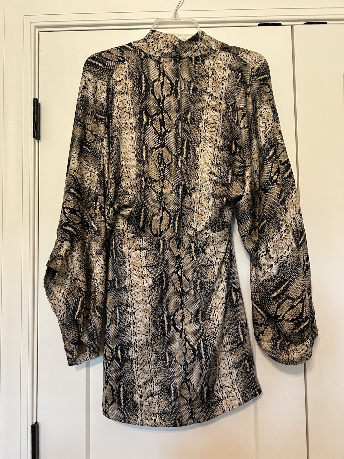 NWT Storia Size Small Snakeskin Dress Mini 3/4 Sleeve Ruched At Waist Party Boho