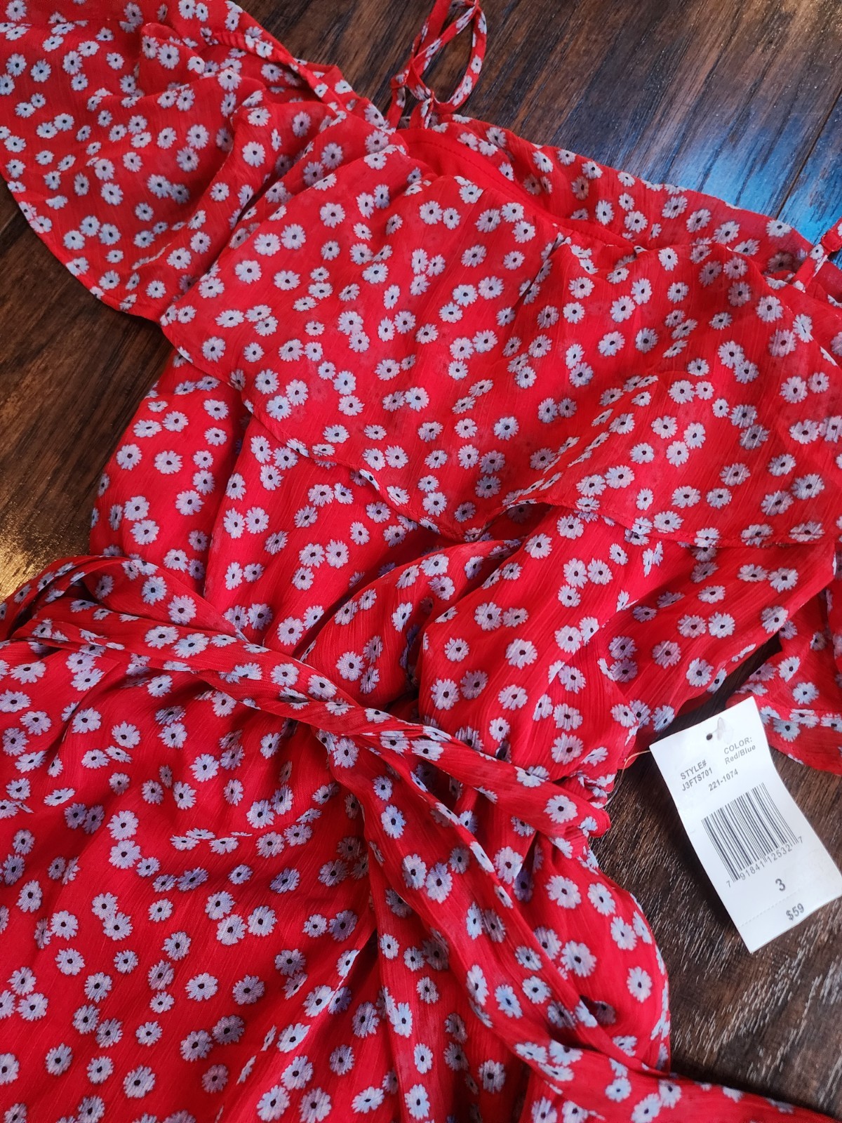 B. Smart Red Floral Multicolored Off The Shoulder Flutter Sleeve Dress Jrs Sz 3