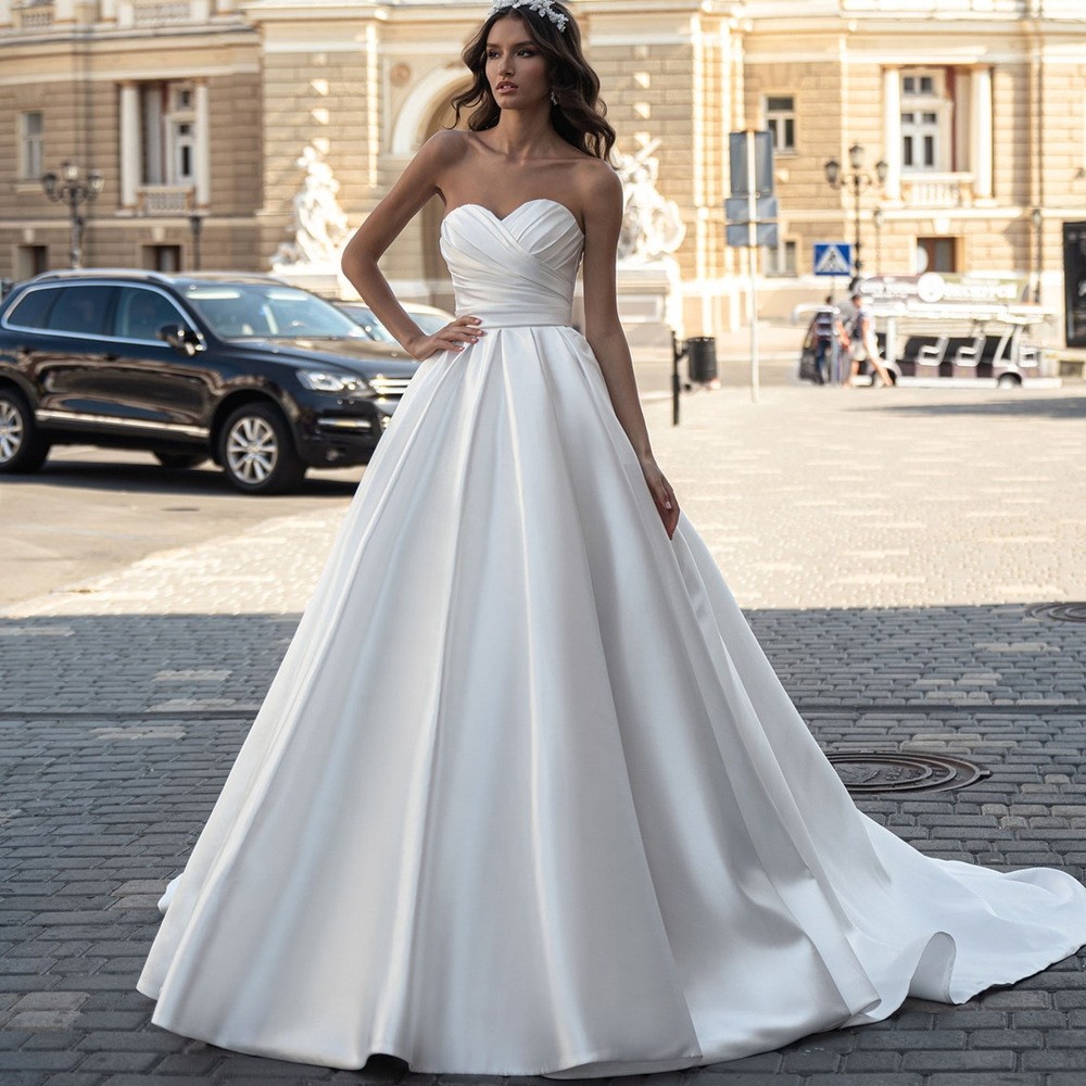 White Strapless Sweetheart Satin Wedding Dress Pleated A Line Bridal Gown Length
