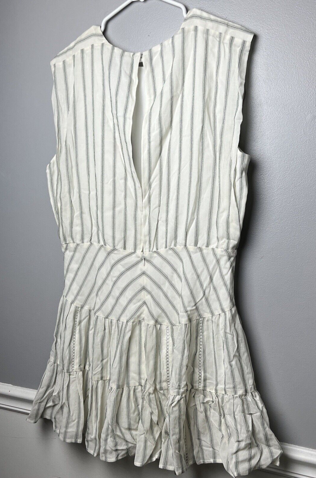 NWT Reiss Sofia Mini Dress White Gray Stripe Size 12