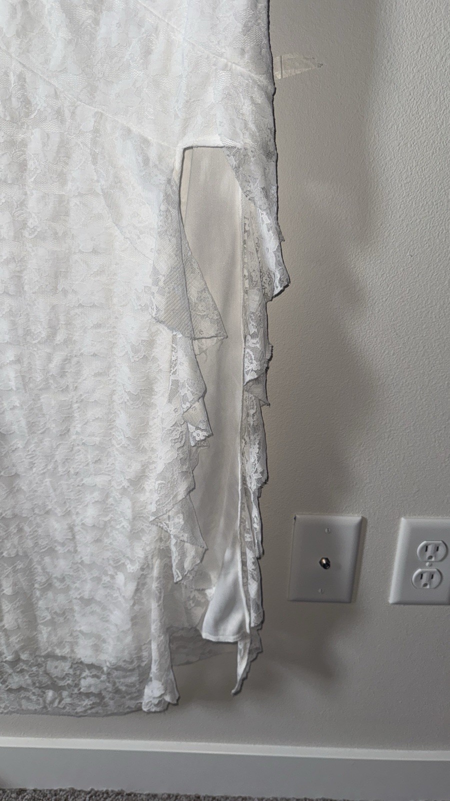 SheIn Women’s White Strapless Lace Maxi Dress Ruffle Hi-Low Hem L