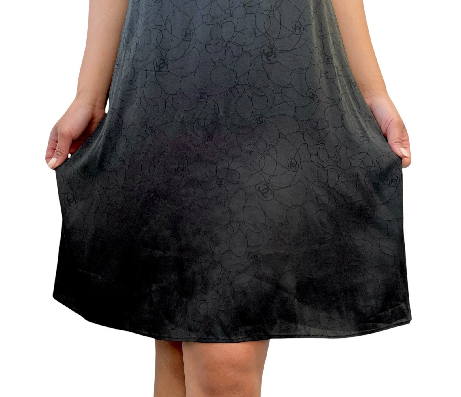 CHANEL Vintage 01P CC Logo Dress One-piece Flower Camellia Button Black Silk