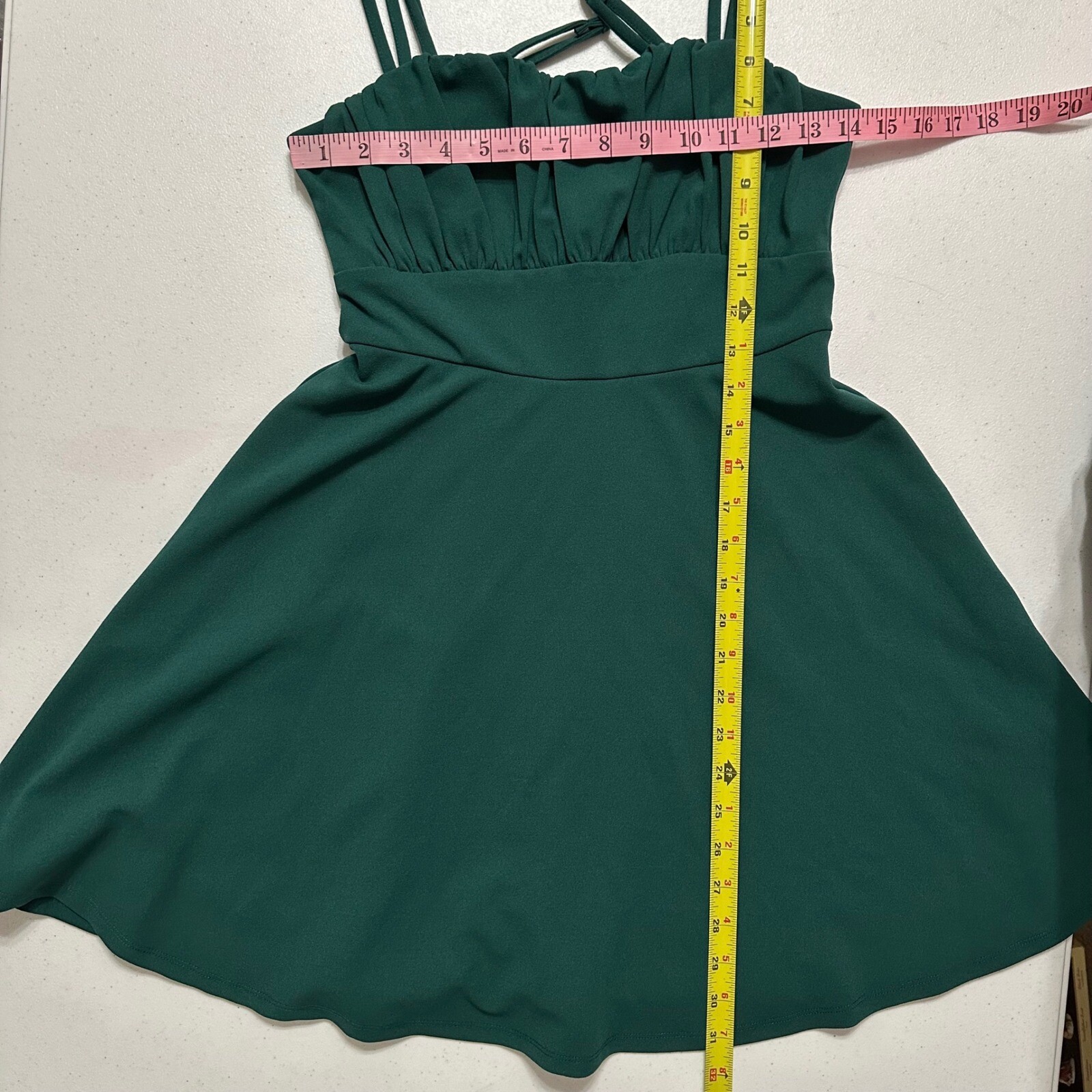Mi Ami for Francesca’s Solid Green Jenny Strappy Cross Over Mini Dress Lined S