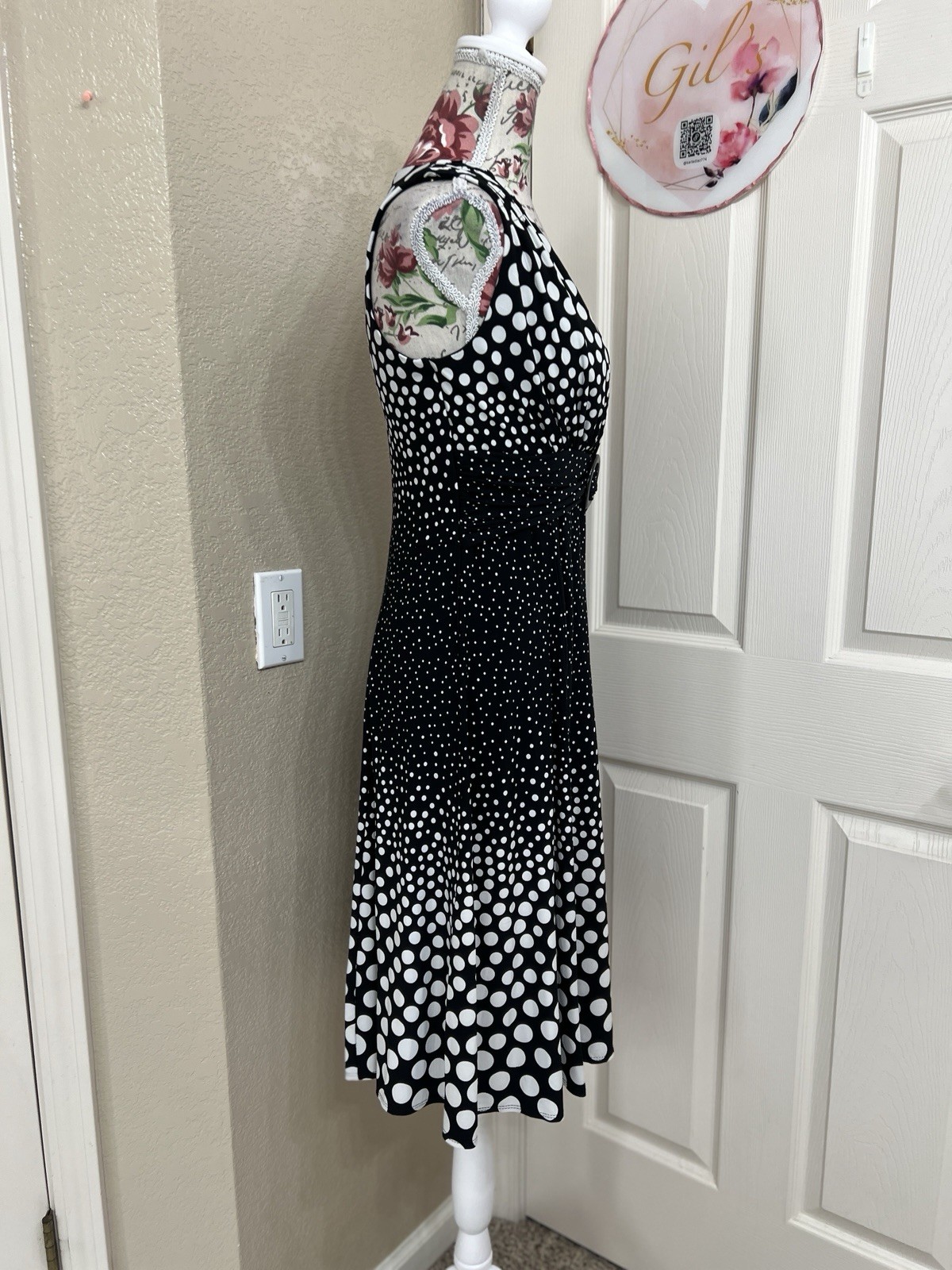 Perceptions Black & White Polka Dot V-Neck Midi Dress Size 8 NWT Sleeveless