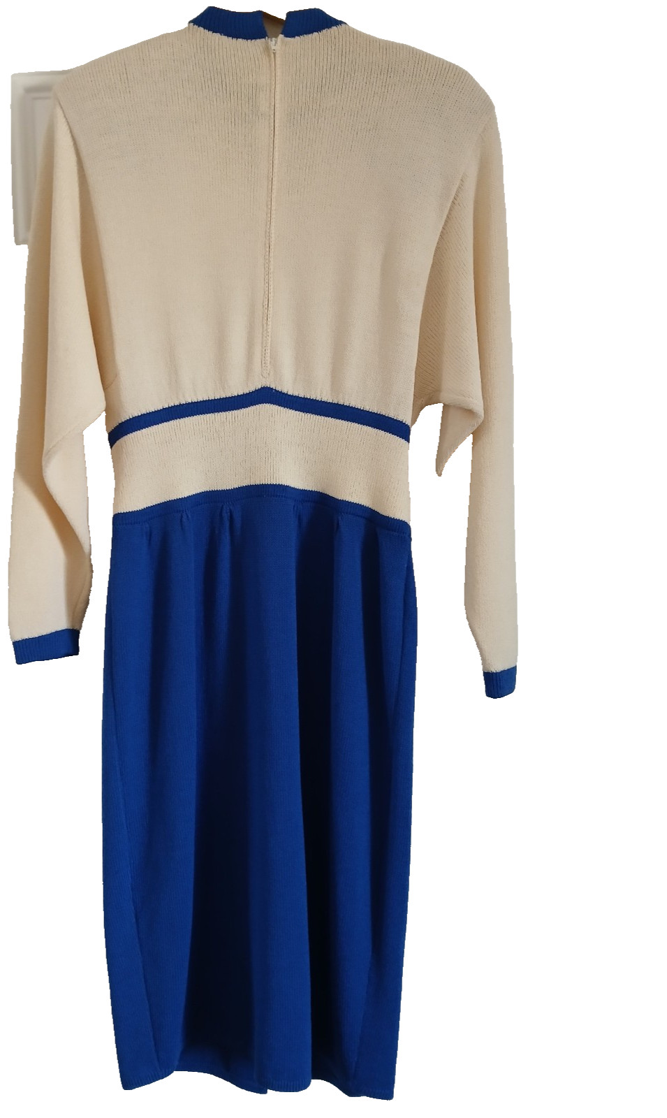 New Without Tags St.John Dress / Size 12 / Two Tone / Avory Color & Royal Blue