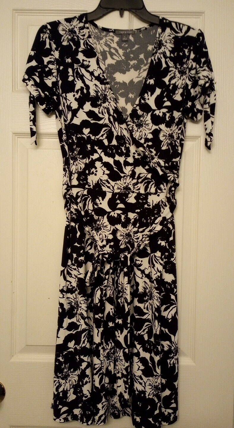 Apt.9 Women Size S Dress 96% Polyester 4% Spandex