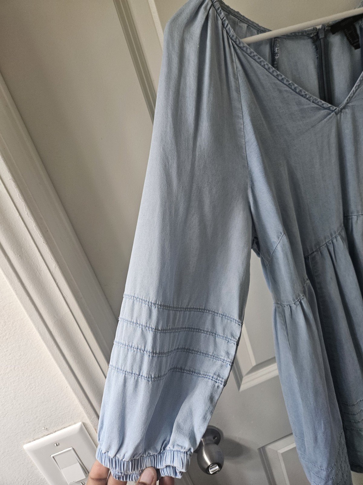 FOREVER 21 Denim Mini Dress Blue Solid V-Neck 3/4 Puff Sleeve Smocked Zip M