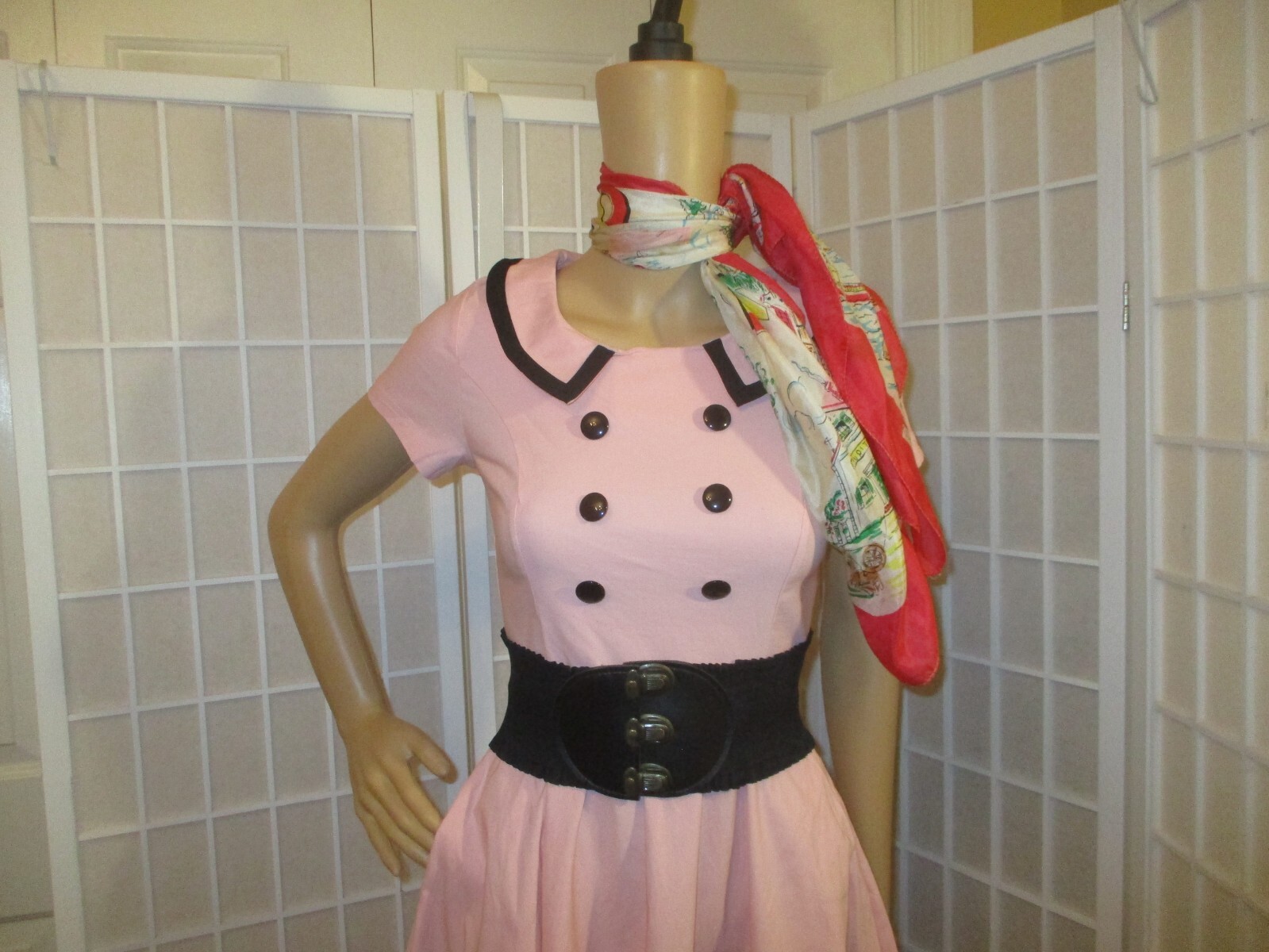 Gown Town 1950’s inspired stretch swing dress