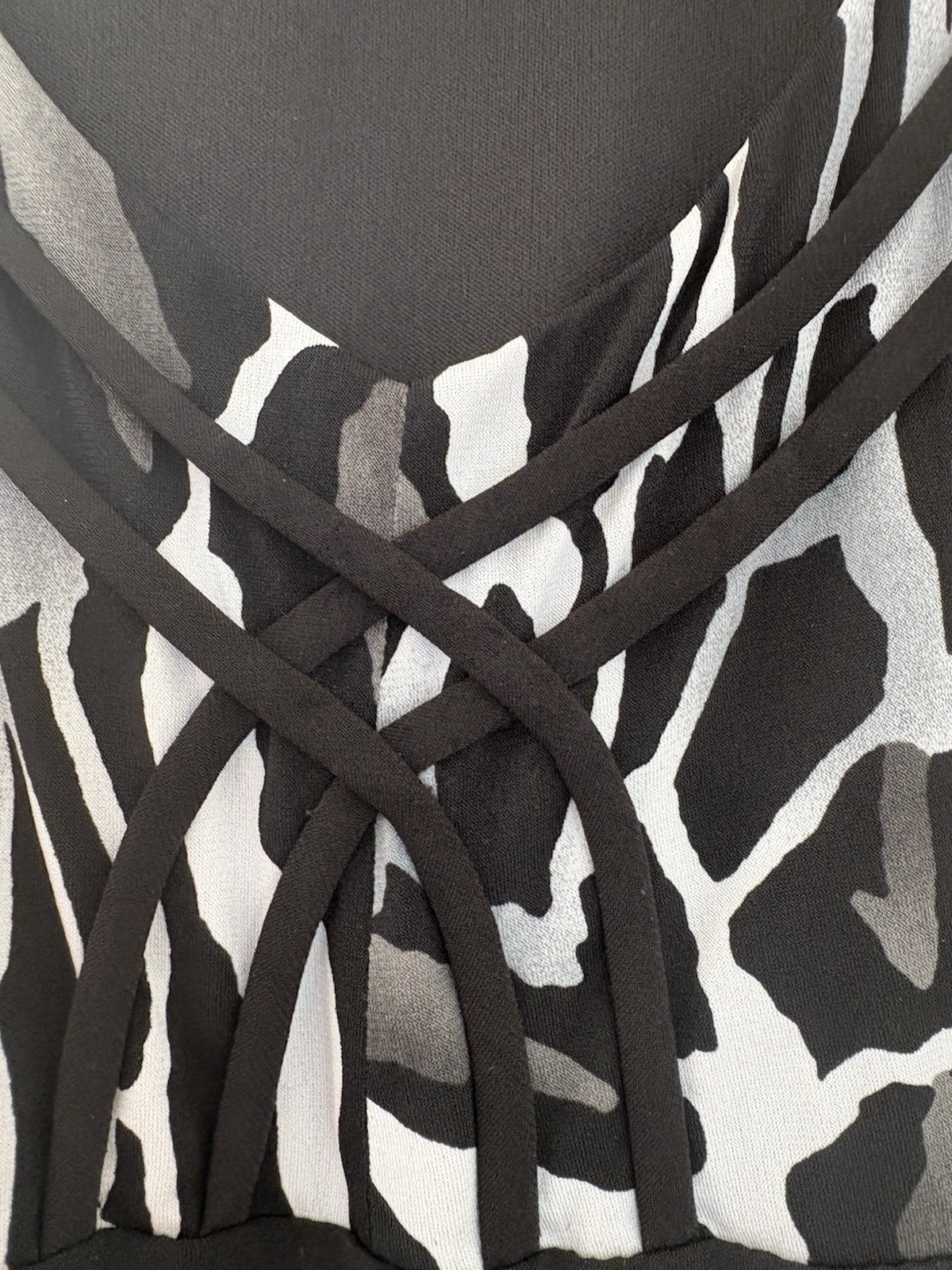Glamour Black/White/Gray Animal Print V-Neck Maxi Midi Dress 12 Poly/Spandex