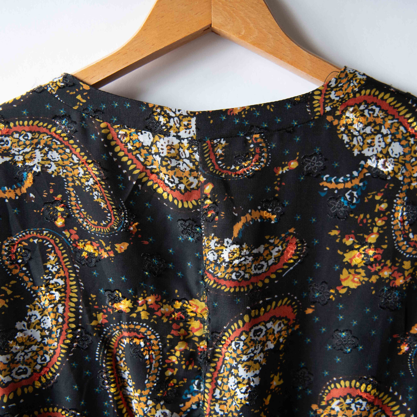 Sam Edelman Paisley Ruffles V-Neck Sheer Sleeves Drawstring Tie Waist Dress 6