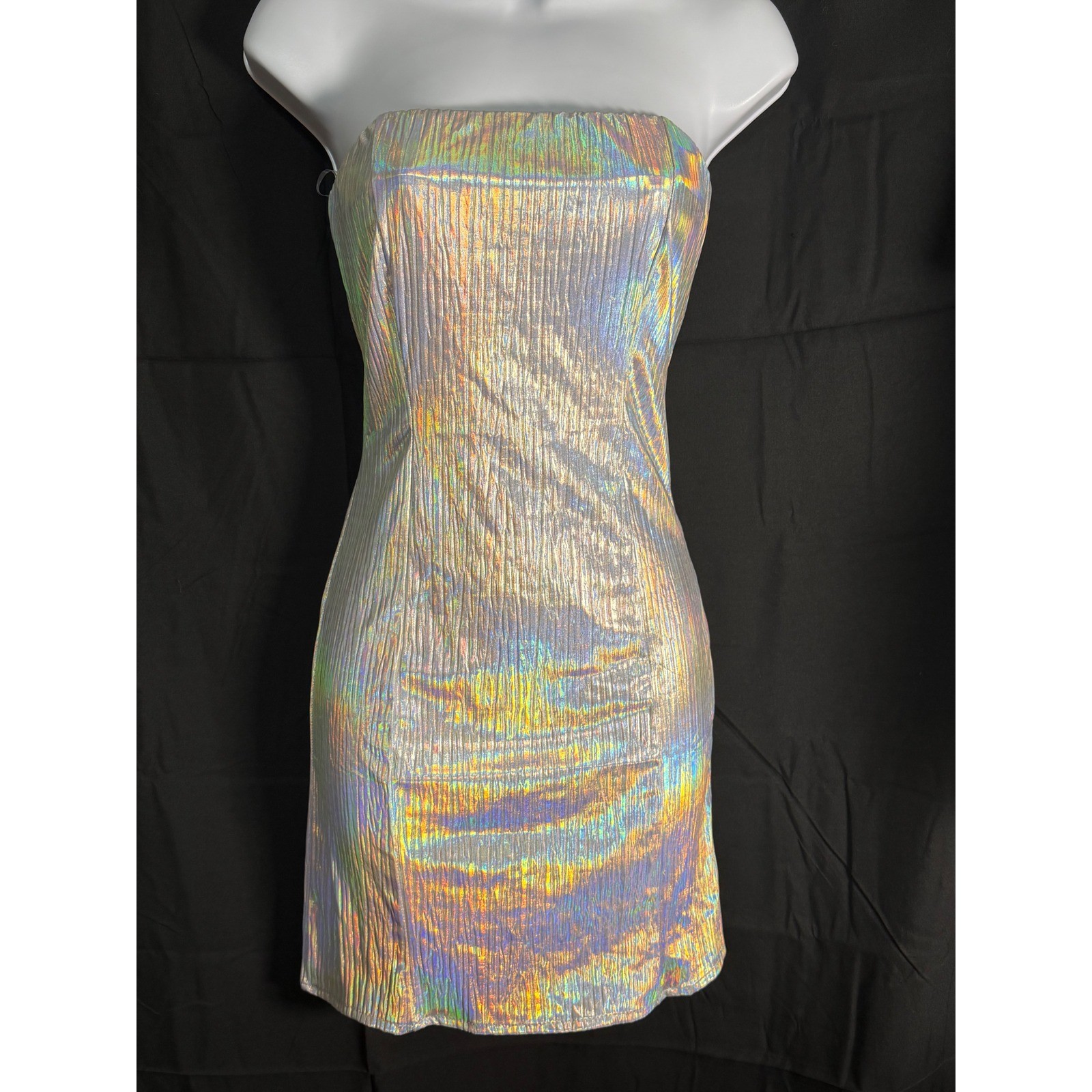Le Lis Collection Holographic Iridescent Tube Dress Silver Metallic Mini Small