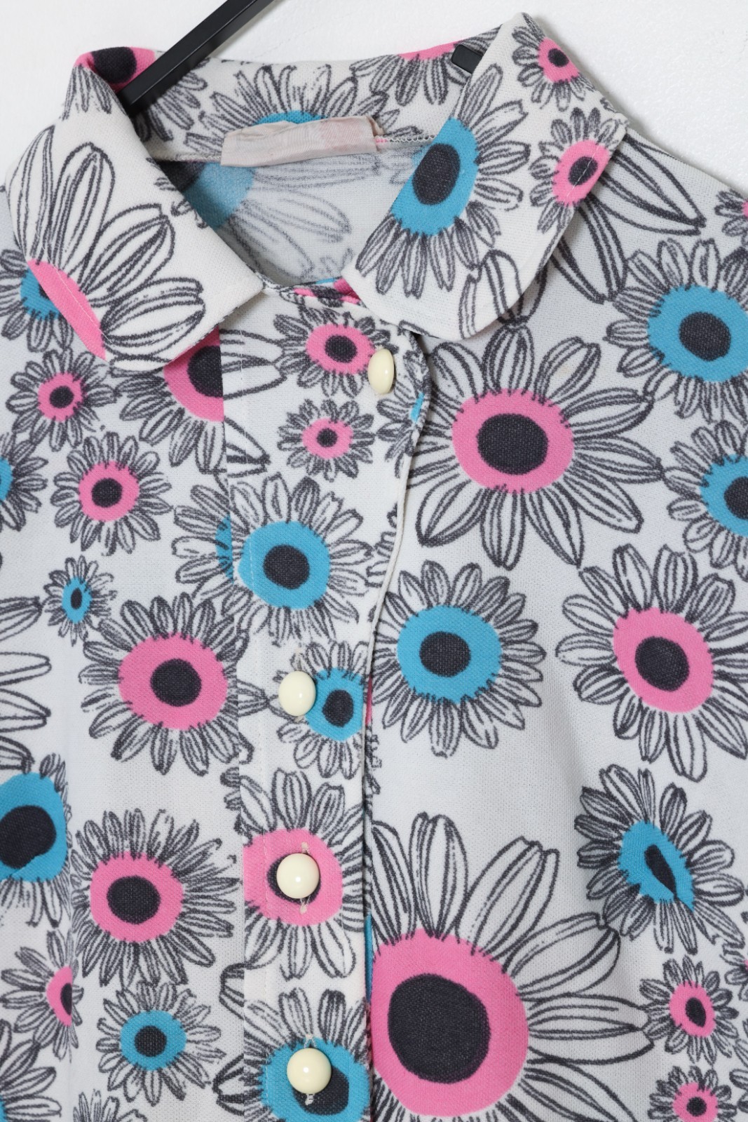 1970s, Finnish Printed Leisure Shift Dress, Psychedelic Daisy Motif