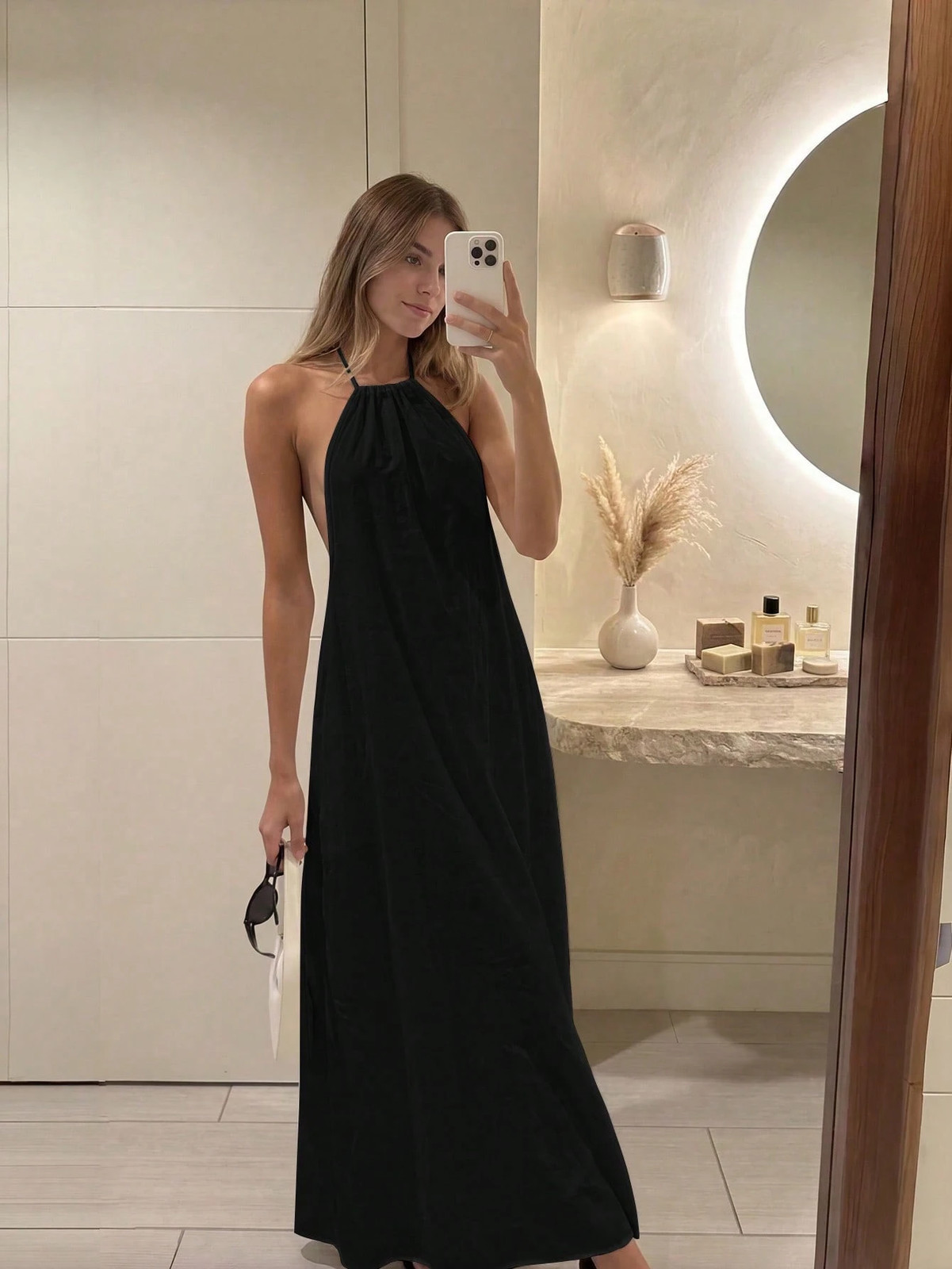 Elegant Women’s Sleeveless Halter Neck A Line Maxi Dress in Black