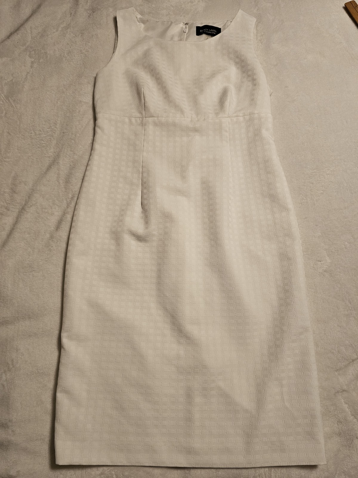 Black Label Evan Picone Size 8 Knee Dress Color Ivory Sleeveless Dry Clean Only