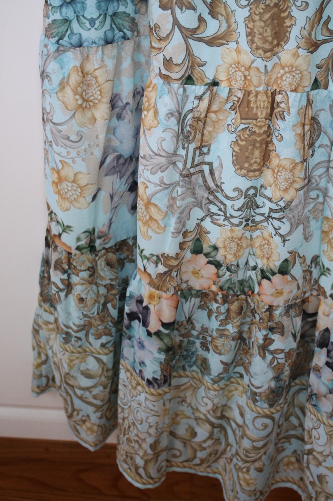 Soft Surroundings Blue Gold Floral Baroque Bead V-Neck Tier Maxi Dress M SUPERB!