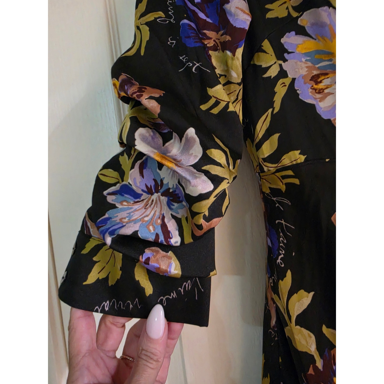 Cinq a Sept Black Floral Script Silk Blend Knotted Midi Dress Size 2