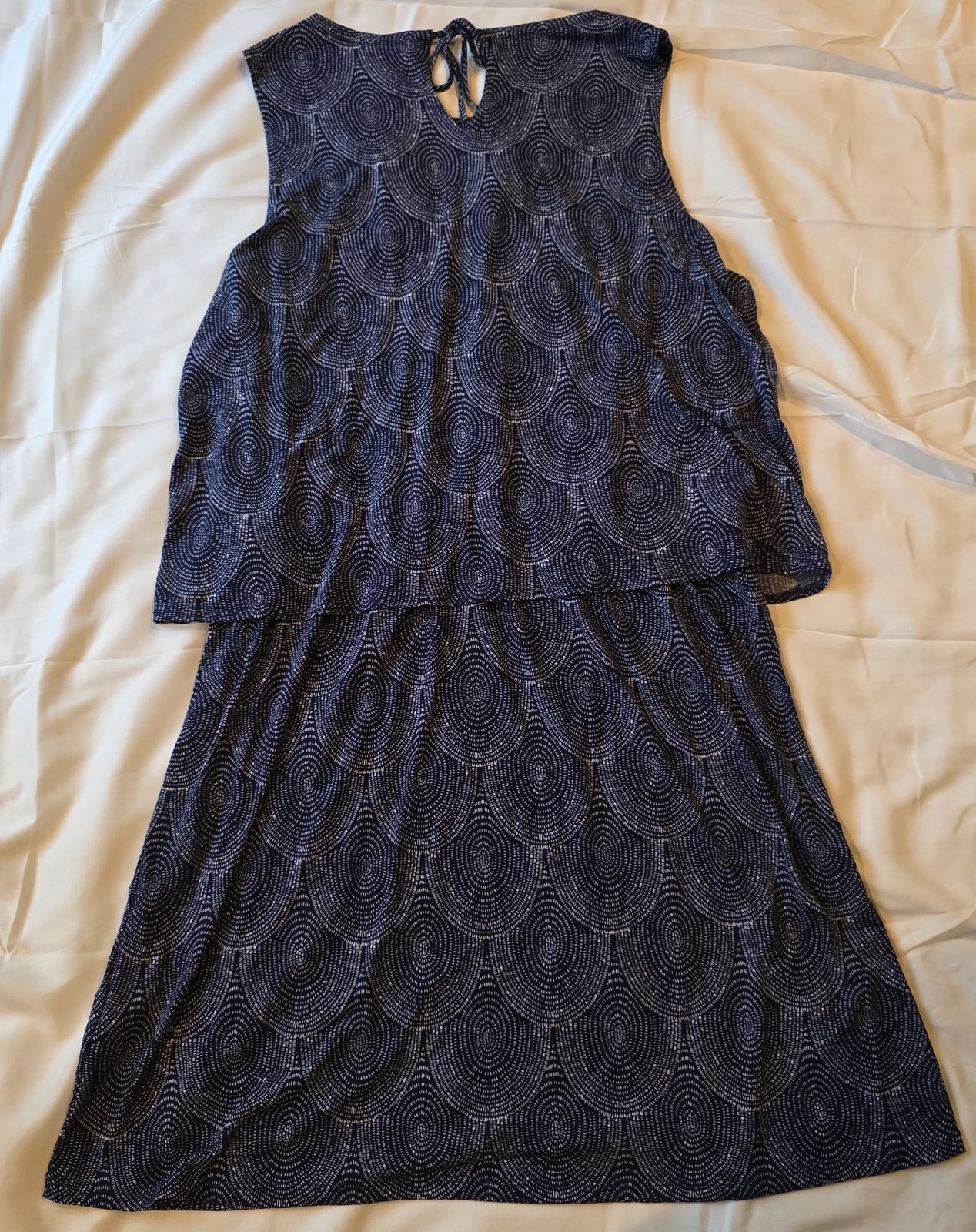 NEW- Hatley Large Regular Navy Blue with White Roberta Dress