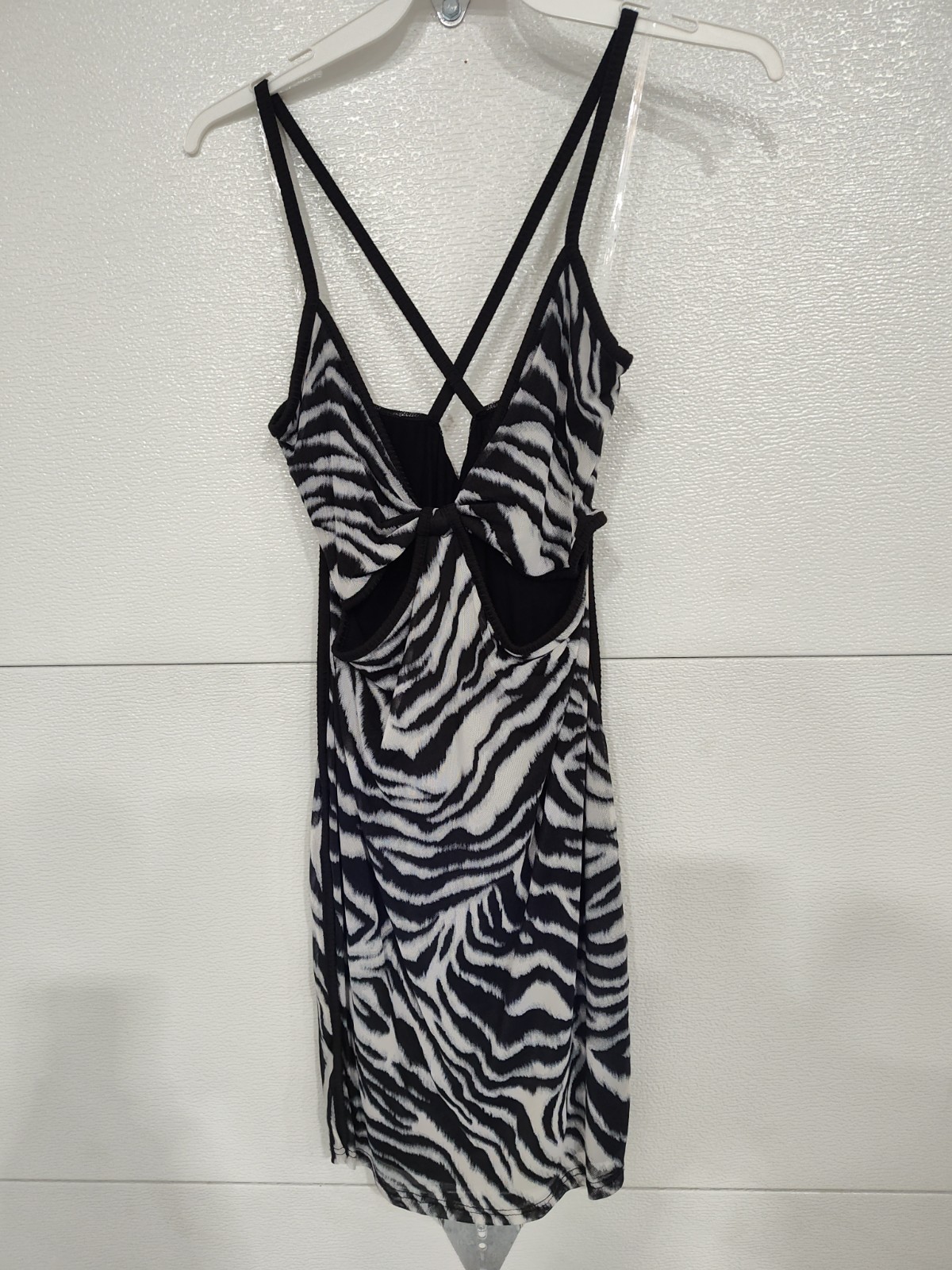 Bijou Apparel A-Ellen Black/White Swirl Spaghetti Strap Cut Out Sides Dress NWT
