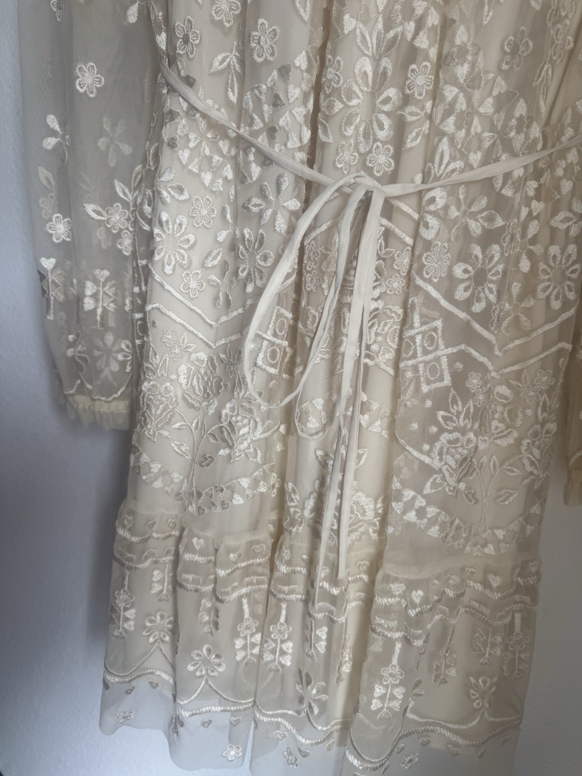 Needle & Thread Tulle Embroidered Floral Long Sleeve Ruffle Mini Dress Size 2