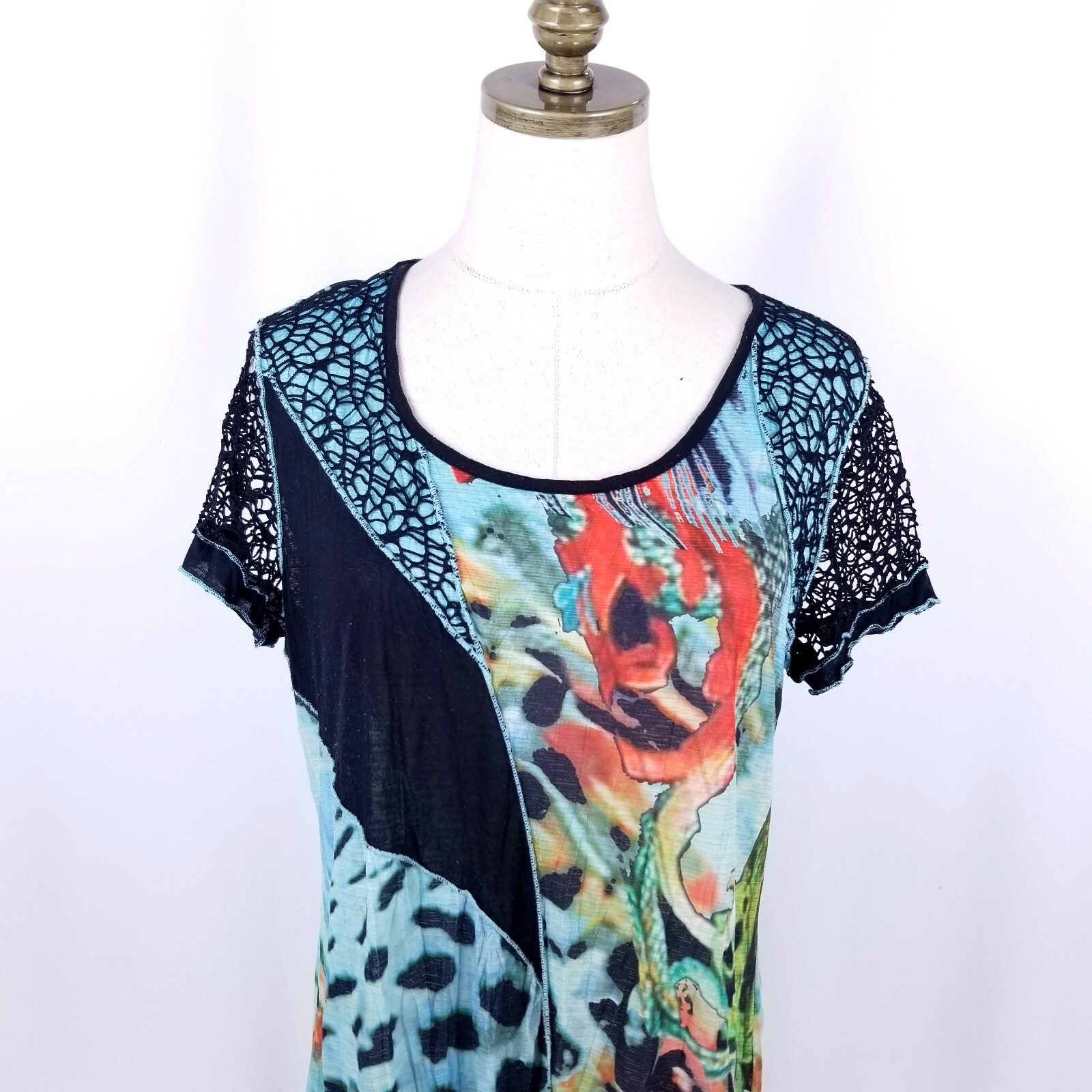 FLEUR DE LIS Tunic Dress Size M Blue Animal Print Mesh Accent Ruffle Hem