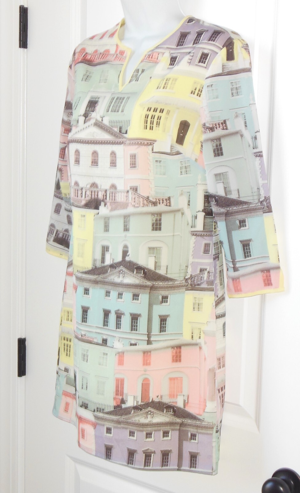 Ted Baker London Shift Dress sz 1 (US 4) Regency Houses Pastel Colors 3/4 Sleeve