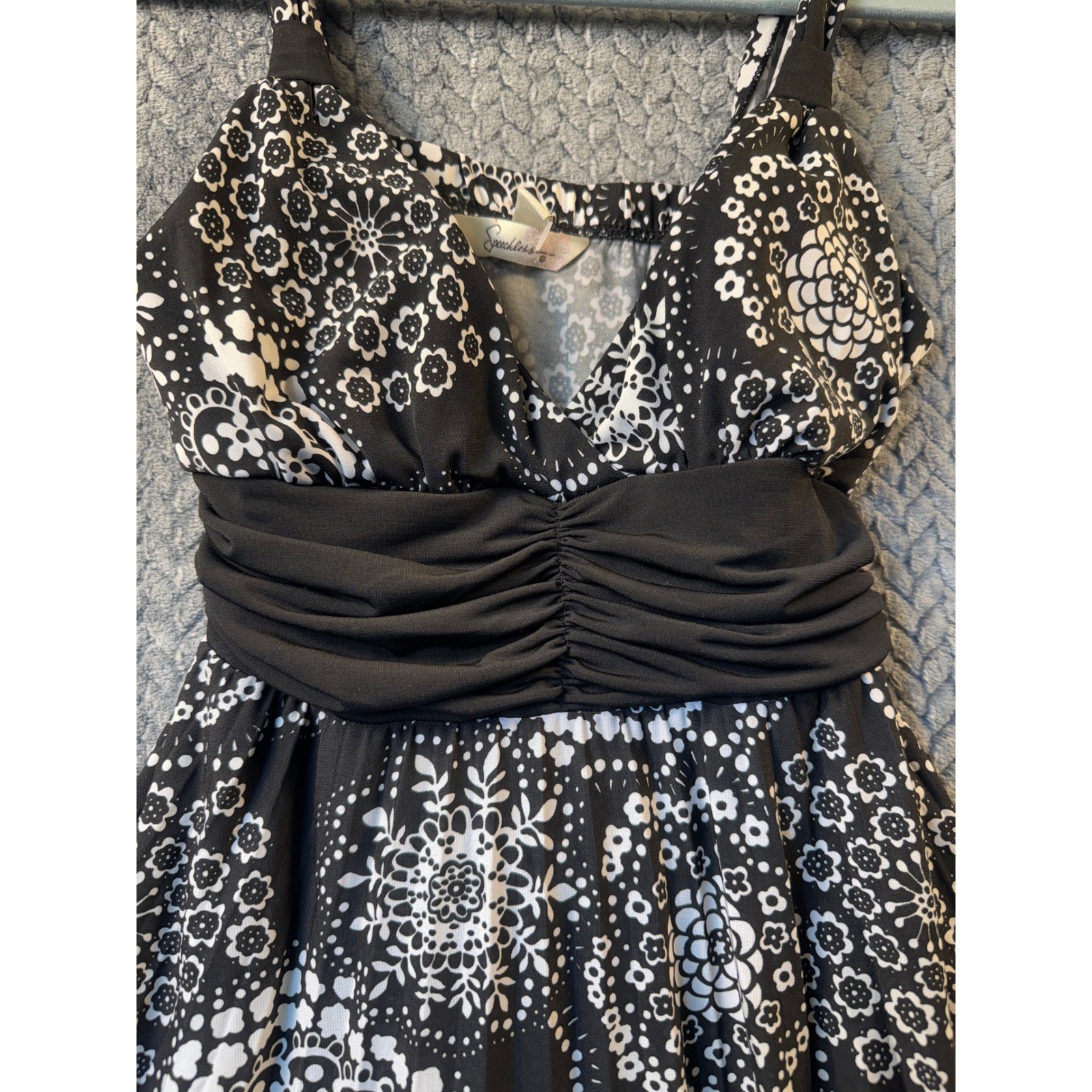 Speechless Black White Floral Medallion Empire Waist Fit Flare Dress M Festival